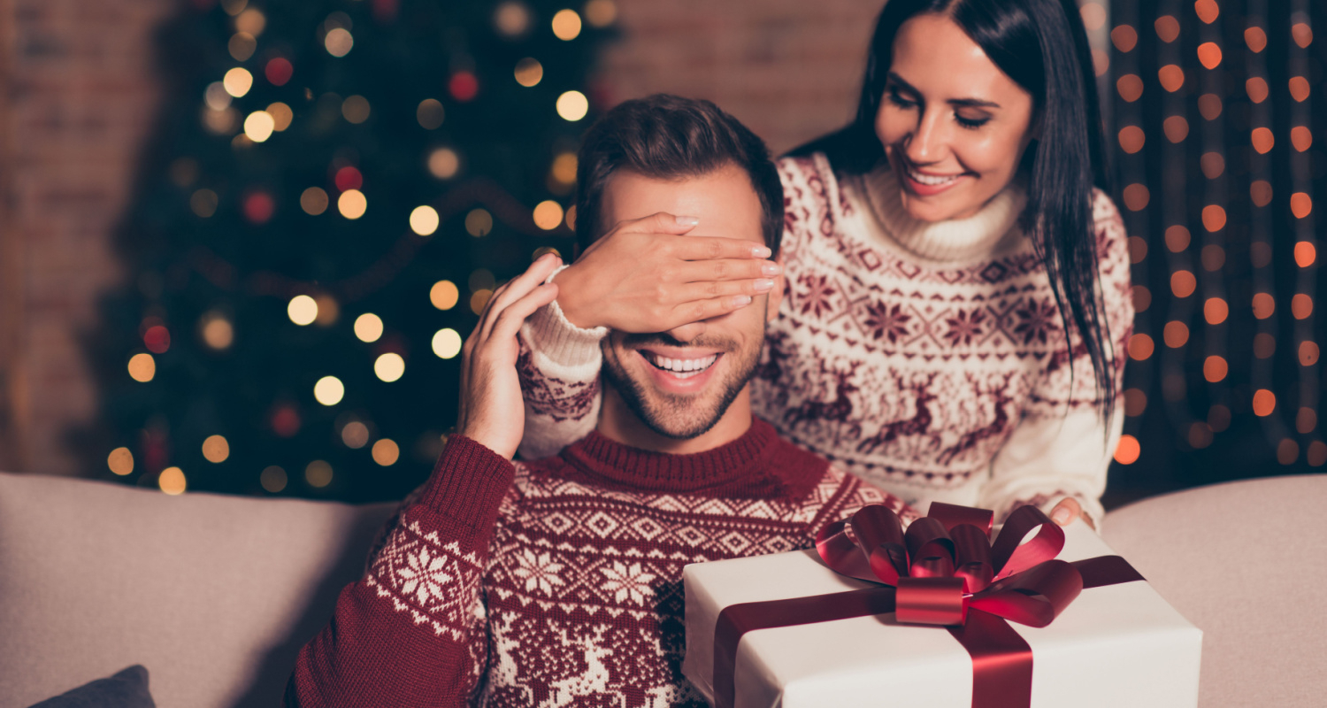 5 idee regalo per Natale: l'abbigliamento uomo e donna da non perdere!