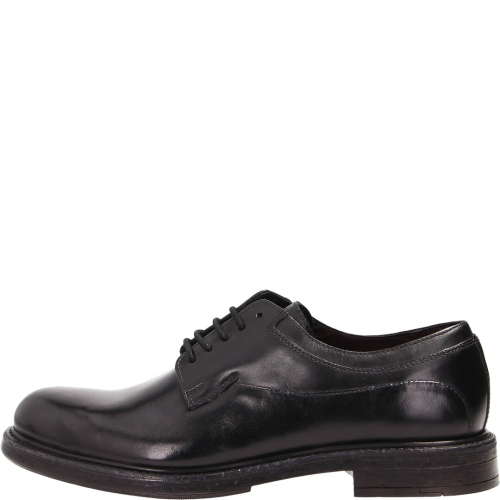 Studio mode chaussure homme laced low black 1404
